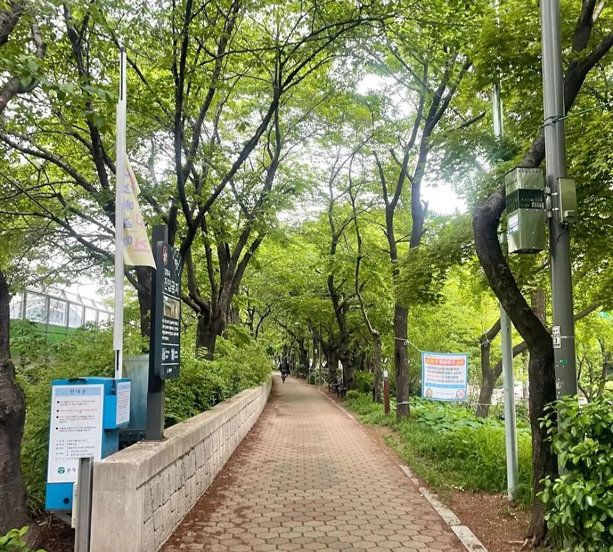 Sindaebang Station Guro Digital Complex Station 8 Minutes On Foot Hongdae Gangnam 20 Minutes Seongsu 35 Minutes Family Friendship Trip Queen 4 Szöul Apartman