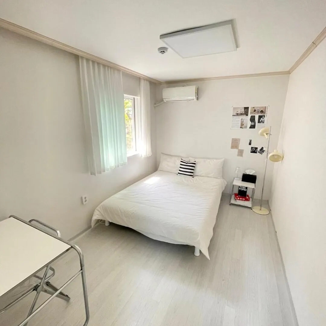 Sindaebang Station Guro Digital Complex Station 8 Minutes On Foot Hongdae Gangnam 20 Minutes Seongsu 35 Minutes Family Friendship Trip Queen 4 Szöul Apartman