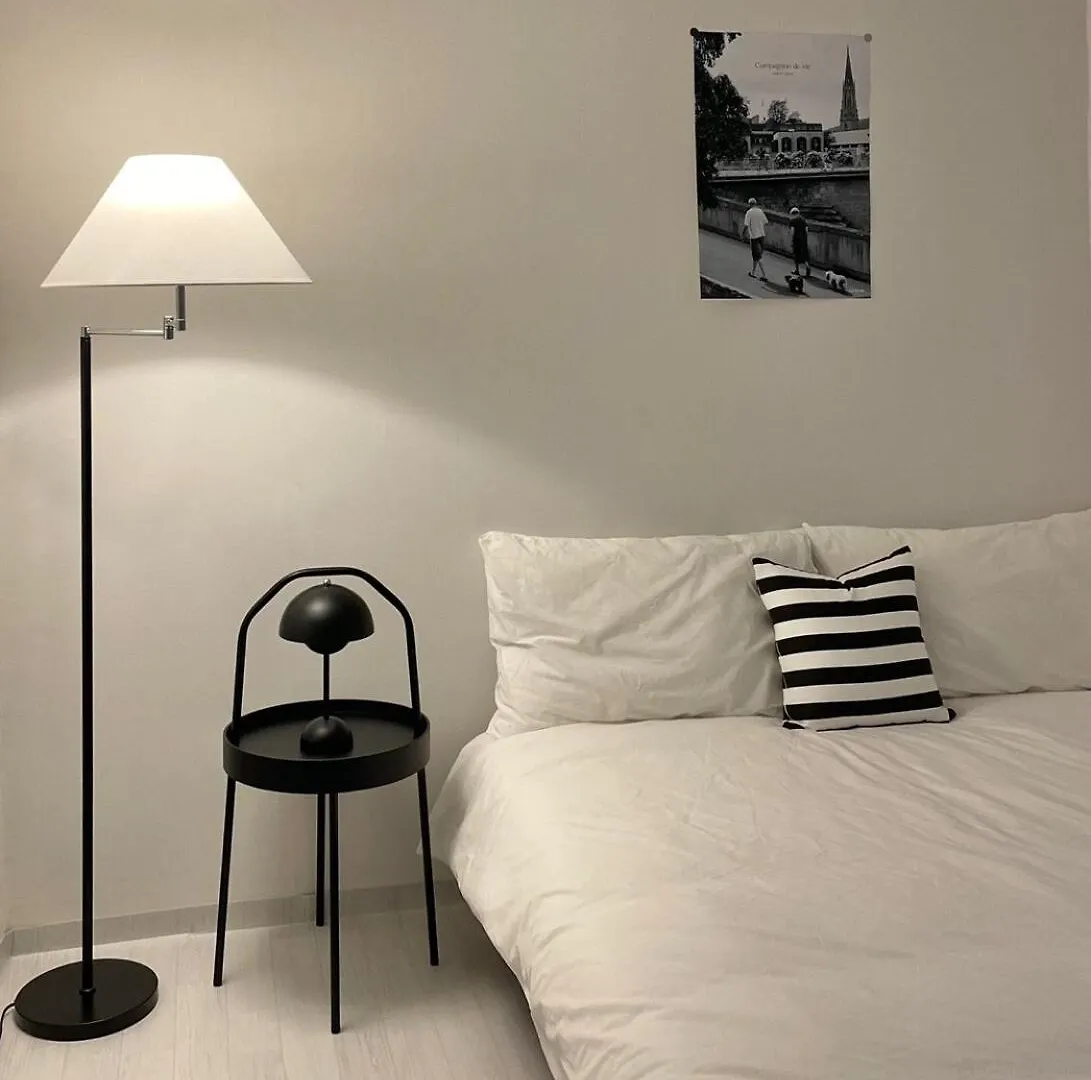 Sindaebang Station Guro Digital Complex Station 8 Minutes On Foot Hongdae Gangnam 20 Minutes Seongsu 35 Minutes Family Friendship Trip Queen 4 Seoel 0*,  Zuid-Korea
