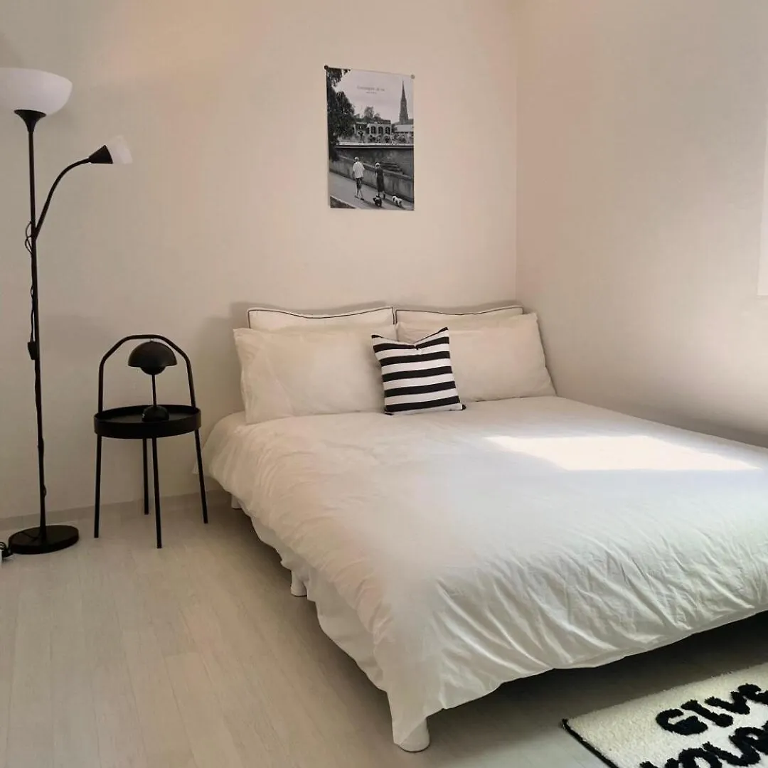 Sindaebang Station Guro Digital Complex Station 8 Minutes On Foot Hongdae Gangnam 20 Minutes Seongsu 35 Minutes Family Friendship Trip Queen 4 Seoel 0*,  Zuid-Korea